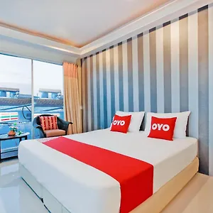 Oyo 1117 Phuket Airport Suites מלון תאלאנג